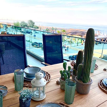 Năvodari Royal Sea View Design Promenada 3 아파트 외부 사진