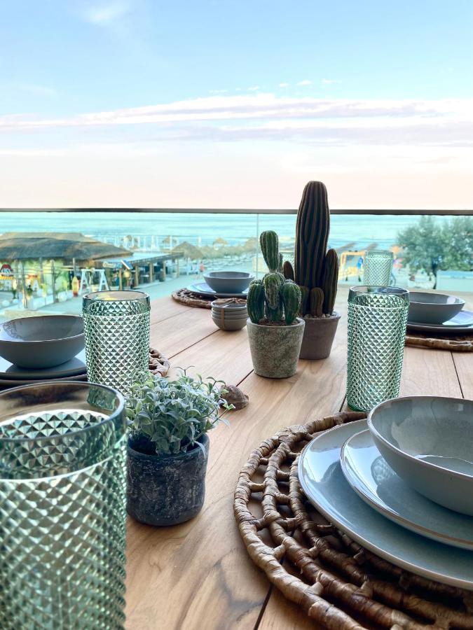 Năvodari Royal Sea View Design Promenada 3 아파트 외부 사진