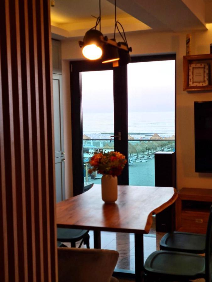 Năvodari Royal Sea View Design Promenada 3 아파트 외부 사진